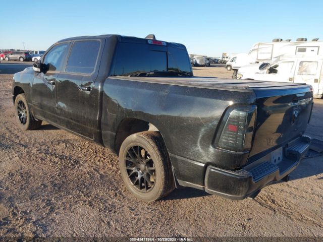 2019 RAM 1500 1C6SRFFT6KN631593 Photo 2