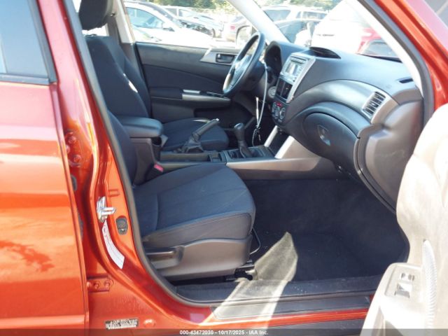 2011 SUBARU FORESTER JF2SHABC1BG705514 Photo 4