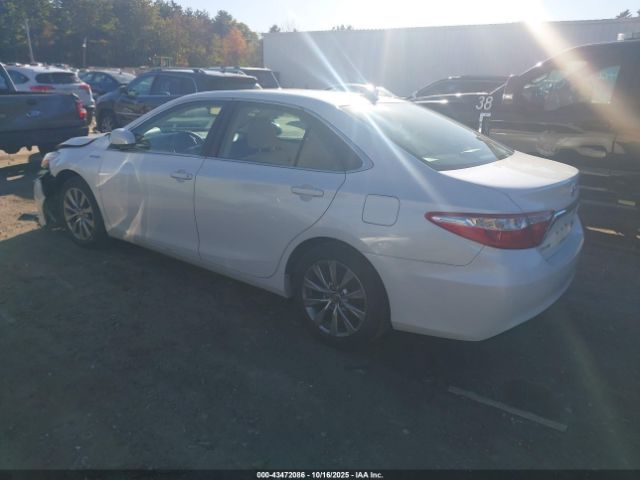 2017 TOYOTA CAMRY HYBRID 4T1BD1FK3HU211978 Photo 2