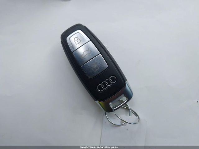 2019 AUDI A8 L WAU8DAF88KN005587 Photo 10