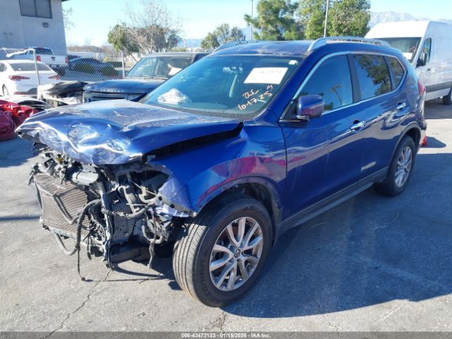 2017 NISSAN ROGUE KNMAT2MT5HP518412 Photo 1