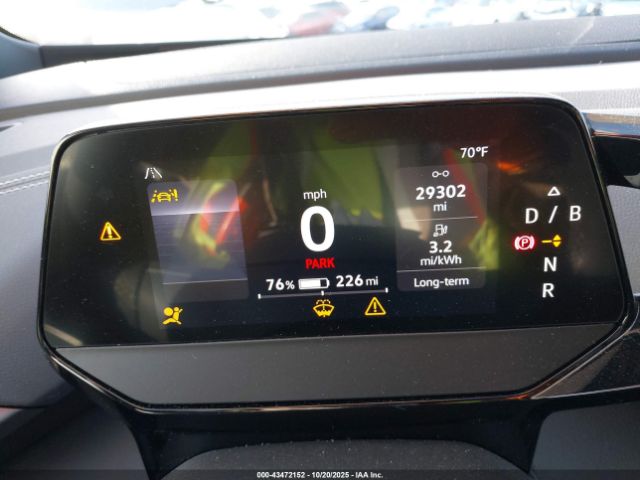 2023 VOLKSWAGEN ID.4 1V2WNPE8XPC052696 Photo 6