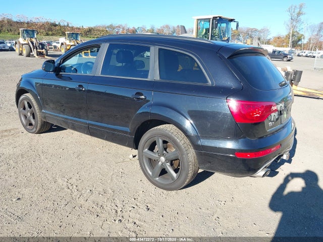 2015 AUDI Q7 WA1LGAFE5FD026512 Photo 2