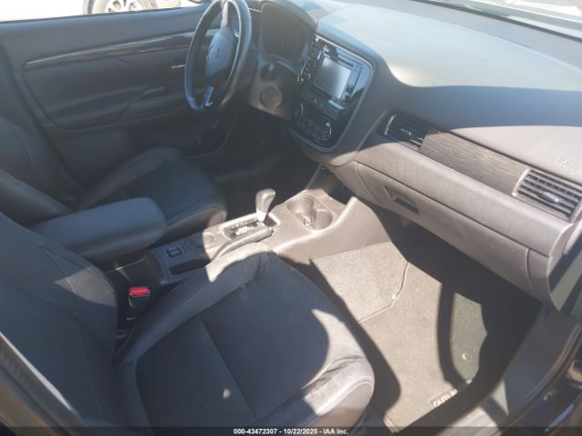 2016 MITSUBISHI OUTLANDER JA4AD3A34GZ023753 Photo 4