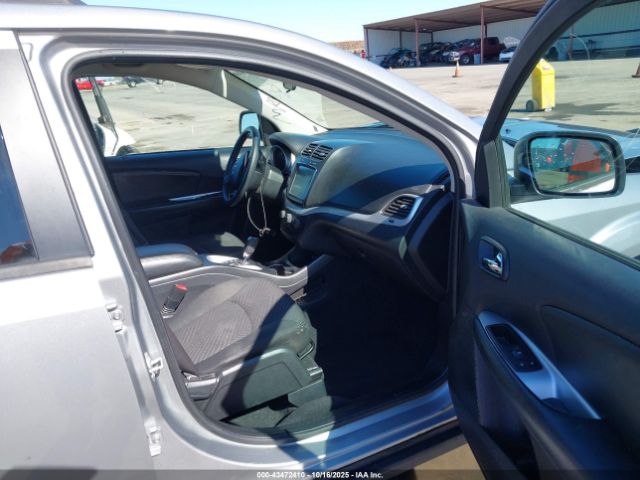 2018 DODGE JOURNEY 3C4PDCBG9JT229893 Photo 4