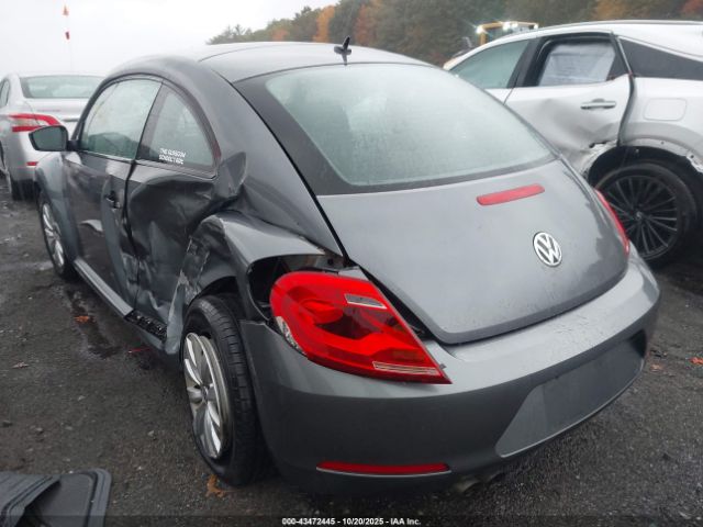2014 VOLKSWAGEN BEETLE 3VWFP7AT4EM627552 Photo 2