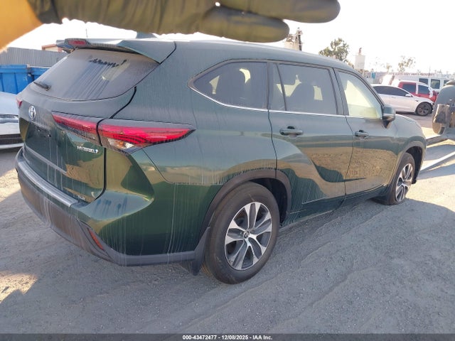 5TDKBRCH0PS578700 Toyota Highlander