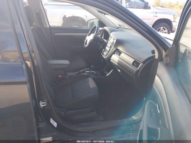 2016 MITSUBISHI OUTLANDER JA4AZ3A30GZ049008 Photo 4