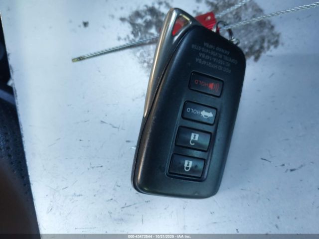 2017 LEXUS IS 200T JTHBA1D22H5047468 Photo 10