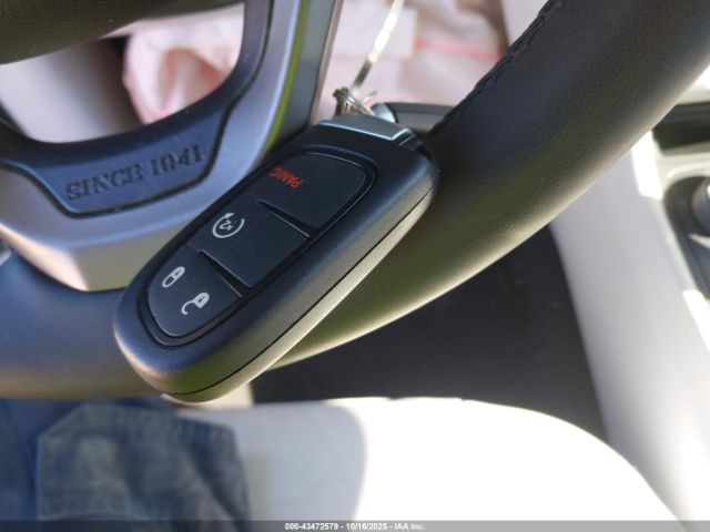 2021 JEEP CHEROKEE 1C4PJMMX0MD210719 Photo 10