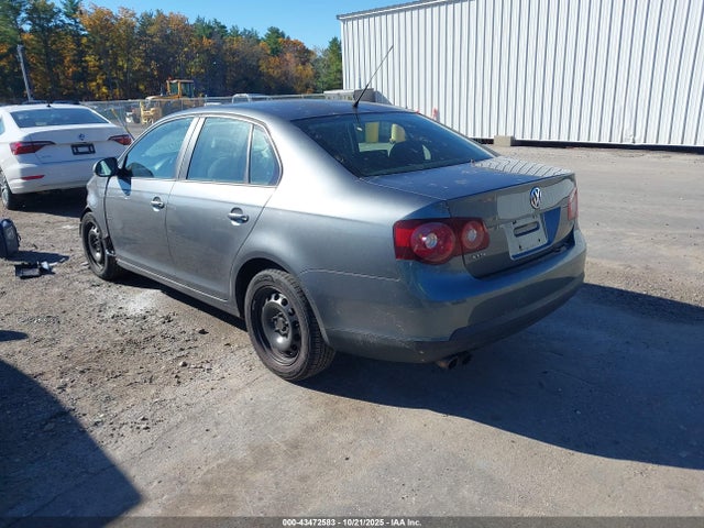 2010 VOLKSWAGEN JETTA 3VWJX7AJ5AM001768 Photo 2
