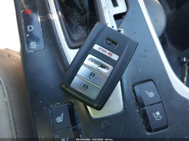 2017 ACURA RDX 5J8TB4H71HL000634 Photo 10