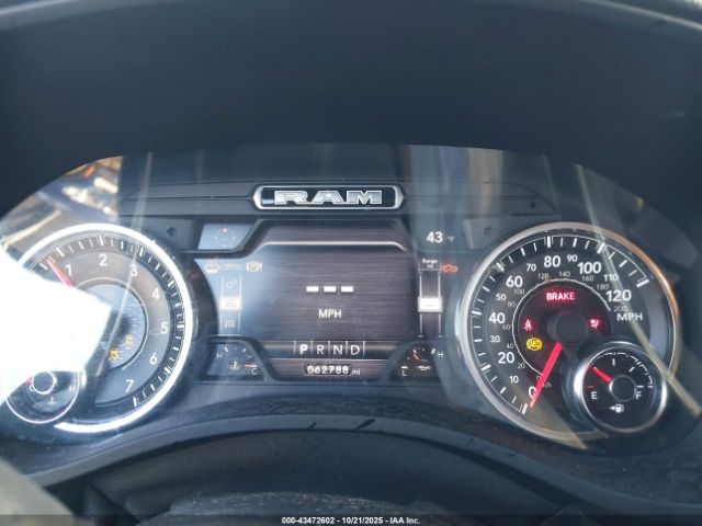 2021 RAM 1500 1C6RRFFG0MN682754 Photo 6