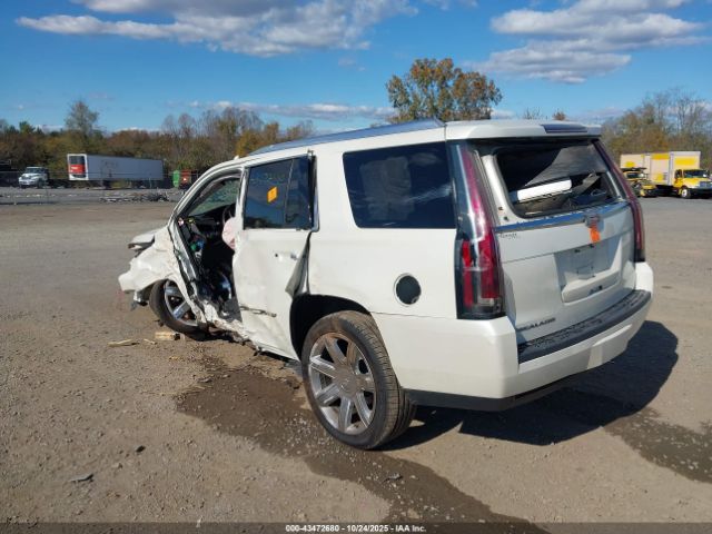 2015 CADILLAC ESCALADE 1GYS4MKJ1FR712770 Photo 2