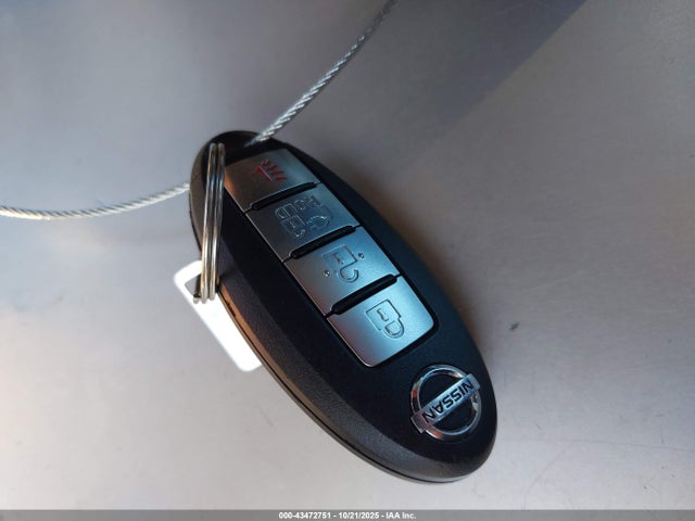 1N4BZ0CP0HC300435 Nissan LEAF S