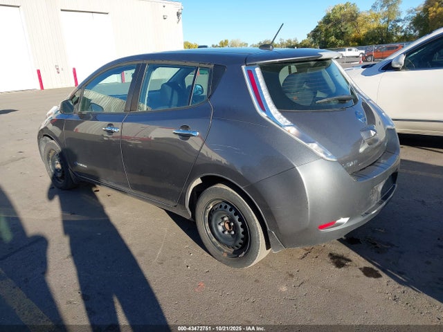 1N4BZ0CP0HC300435 Nissan LEAF S