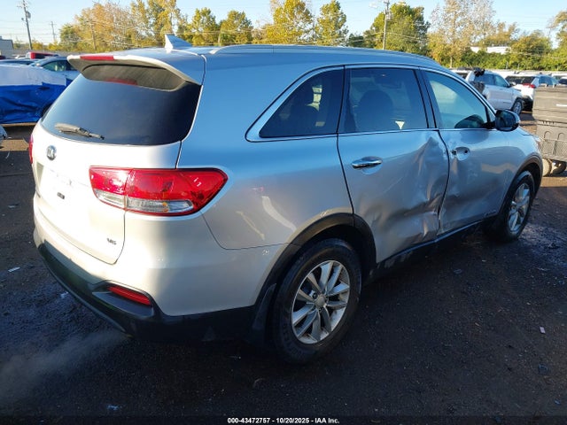 2018 KIA SORENTO 5XYPGDA5XJG369035 Photo 3