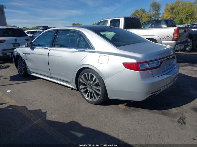 1LN6L9SP1H5608586 Lincoln Continental Select