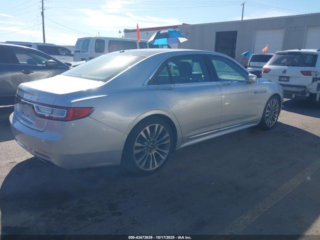 1LN6L9SP1H5608586 Lincoln Continental Select