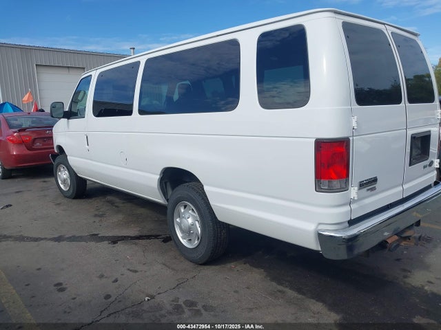 Ford Econoline E350 Super Duty Wagon 2014 1FBSS3BL2EDA27698 Image 3