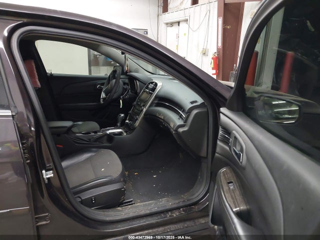 Chevrolet MALIBU 1LT 2015 1G11C5SL8FF332802 Image 5