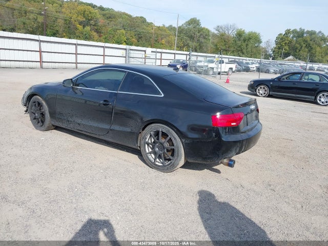 2013 AUDI A5 WAULFAFR7DA012473 Photo 2