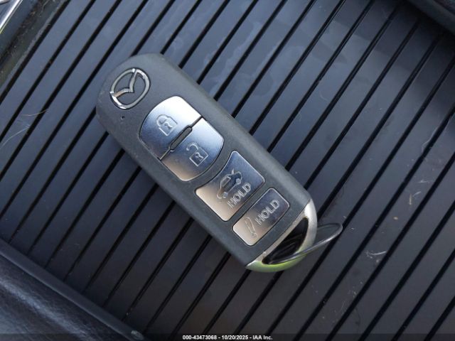 2017 MAZDA MAZDA6 JM1GL1U54H1102926 Photo 10