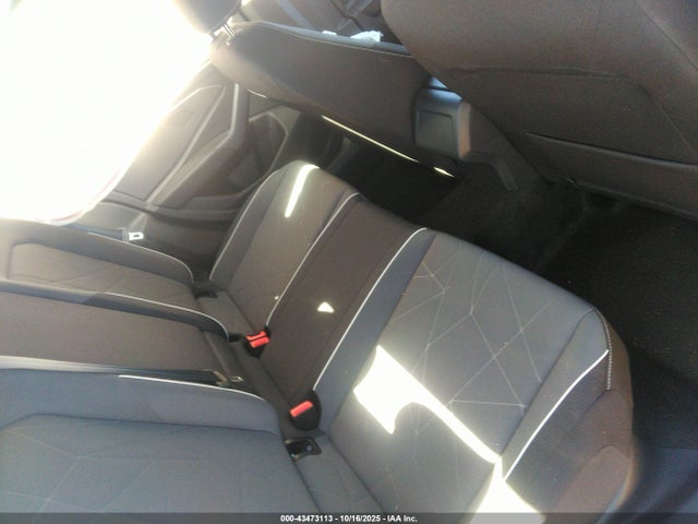 3VWBX7BU9SM087987 Volkswagen Jetta 1.5t Sport