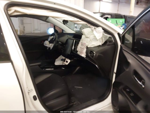 2019 TOYOTA PRIUS PRIME JTDKARFP1K3110748 Photo 4