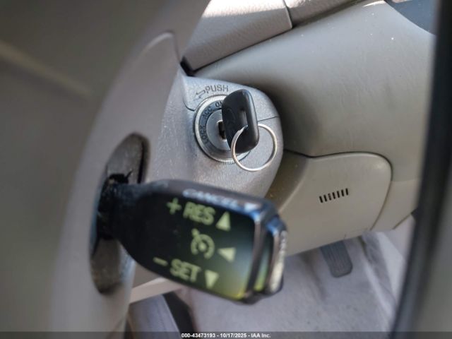 2005 TOYOTA CAMRY 4T1BE32KX5U523368 Photo 10