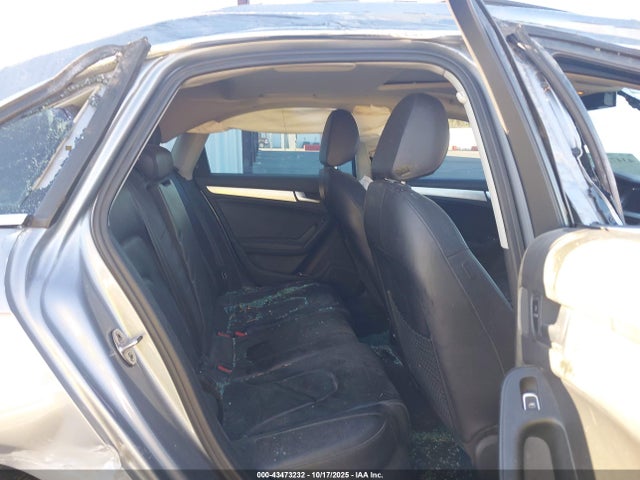 Aukcja sprzedaży 2015 Audi A4 2.0t Premium, vin: WAUBFAFL6FN014623, numer aukcji: 43473232