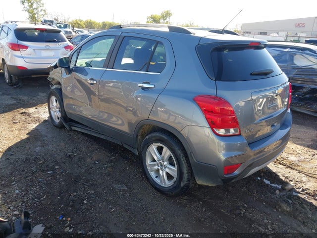 2019 CHEVROLET TRAX KL7CJLSB5KB928837 Photo 2