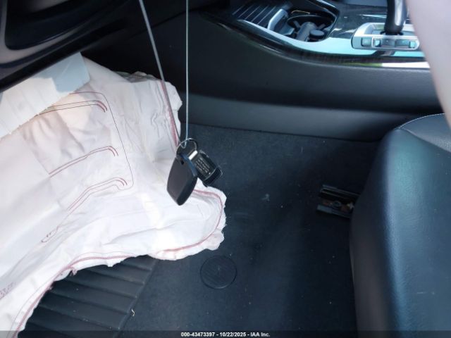 2017 BMW X3 5UXWX9C5XH0T13844 Photo 10