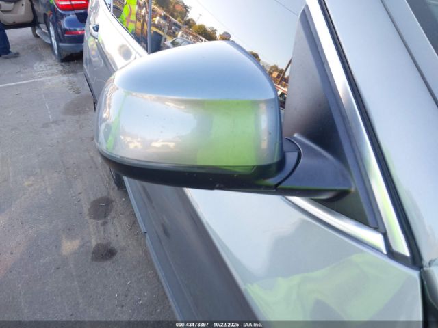 2017 BMW X3 5UXWX9C5XH0T13844 Photo 4