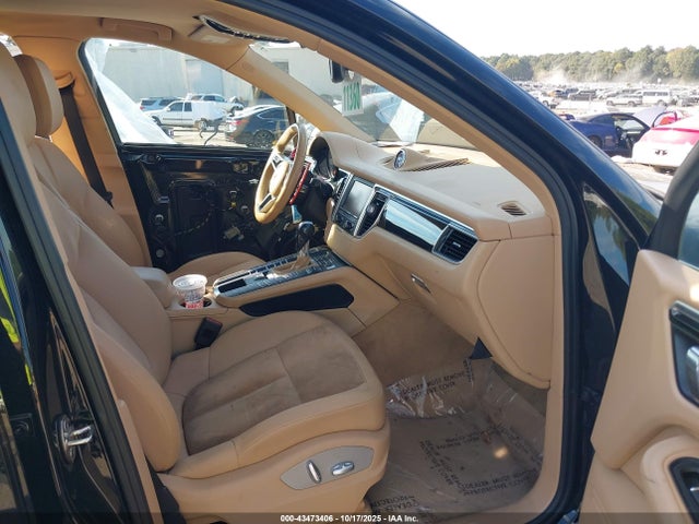 2016 PORSCHE MACAN WP1AB2A5XGLB48071 Photo 4