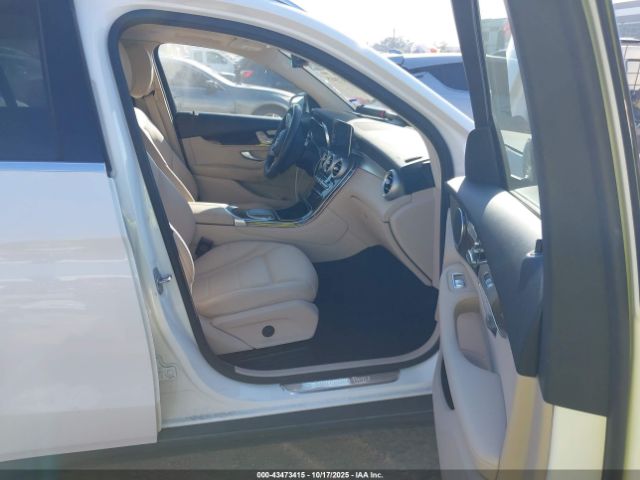 2021 MERCEDES-BENZ GLC 300 W1N0G8DB2MV284125 Photo 4