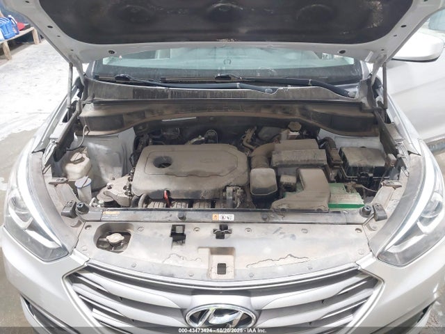 5XYZT3LB8HG496832 Hyundai Santa Fe Sport 2.4l