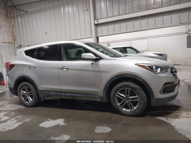 5XYZT3LB8HG496832 Hyundai Santa Fe Sport 2.4l