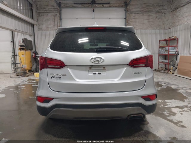 5XYZT3LB8HG496832 Hyundai Santa Fe Sport 2.4l