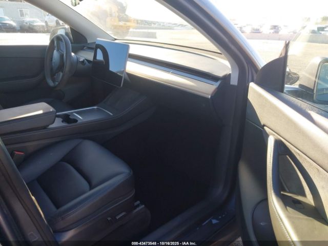 2022 TESLA MODEL Y 7SAYGDEF3NF405901 Photo 4
