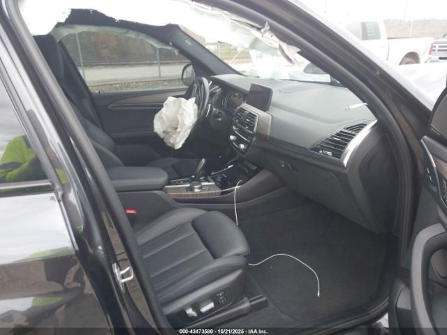 2019 BMW X3 5UXTR9C50KLR11122 Photo 4