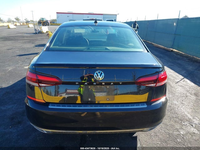 1VWSA7A35MCO11181 Volkswagen Passat 2.0t Se