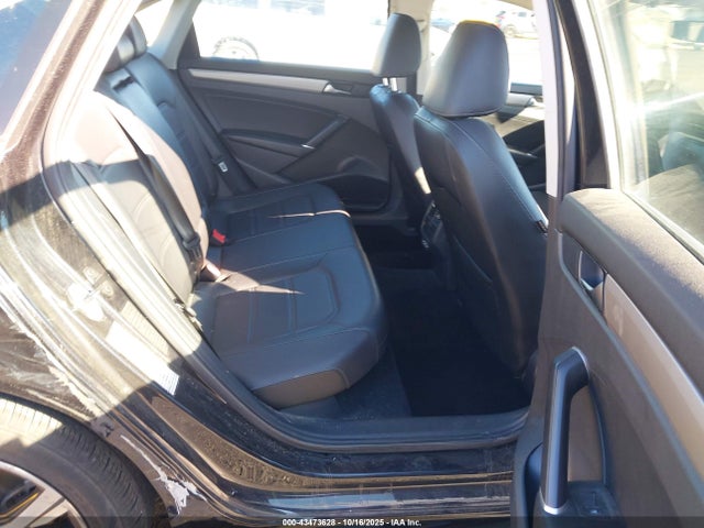 2021 VOLKSWAGEN PASSAT 1VWSA7A35MCO11181 Photo 7