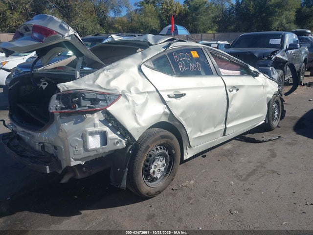 Hyundai ELANTRA SE 2017 KMHD74LF3HU357371 Image 4