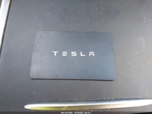 2023 TESLA MODEL Y 7SAYGAEE3PF900074 Photo 10