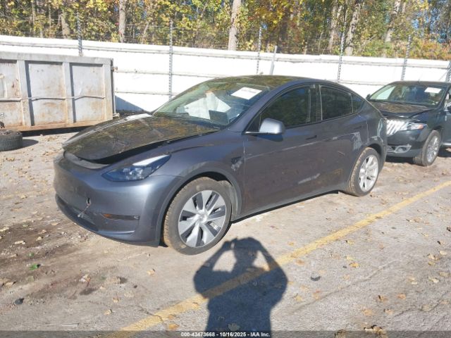 2023 TESLA MODEL Y 7SAYGAEE3PF900074 Photo 1