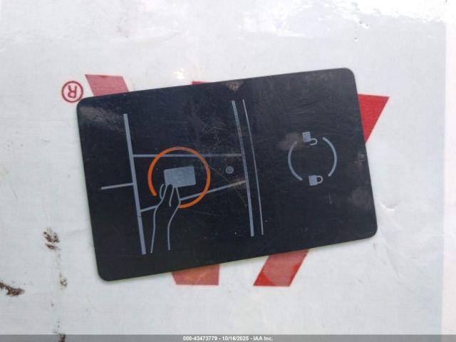 2023 TESLA MODEL Y 7SAYGDEE0PF863048 Photo 10