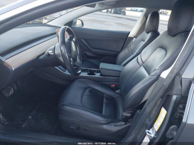 2018 TESLA MODEL 3 5YJ3E1EA4JF002844 Photo 4
