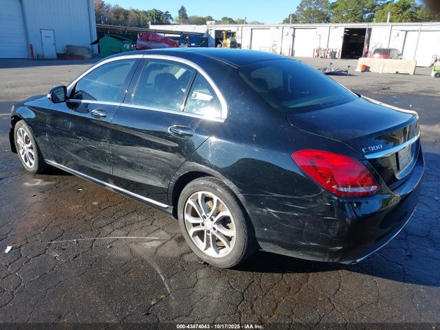 Продажа на аукционе авто 2015 Mercedes-benz C 300 4matic, vin: 55SWF4KBXFU064635, номер лота: 43474043