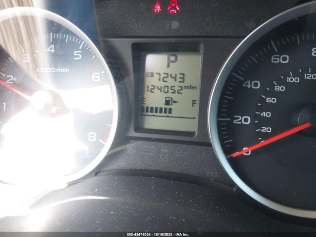 Subaru Forester 2.5i Premium 2015 JF2SJADC4FH411154 Image 16